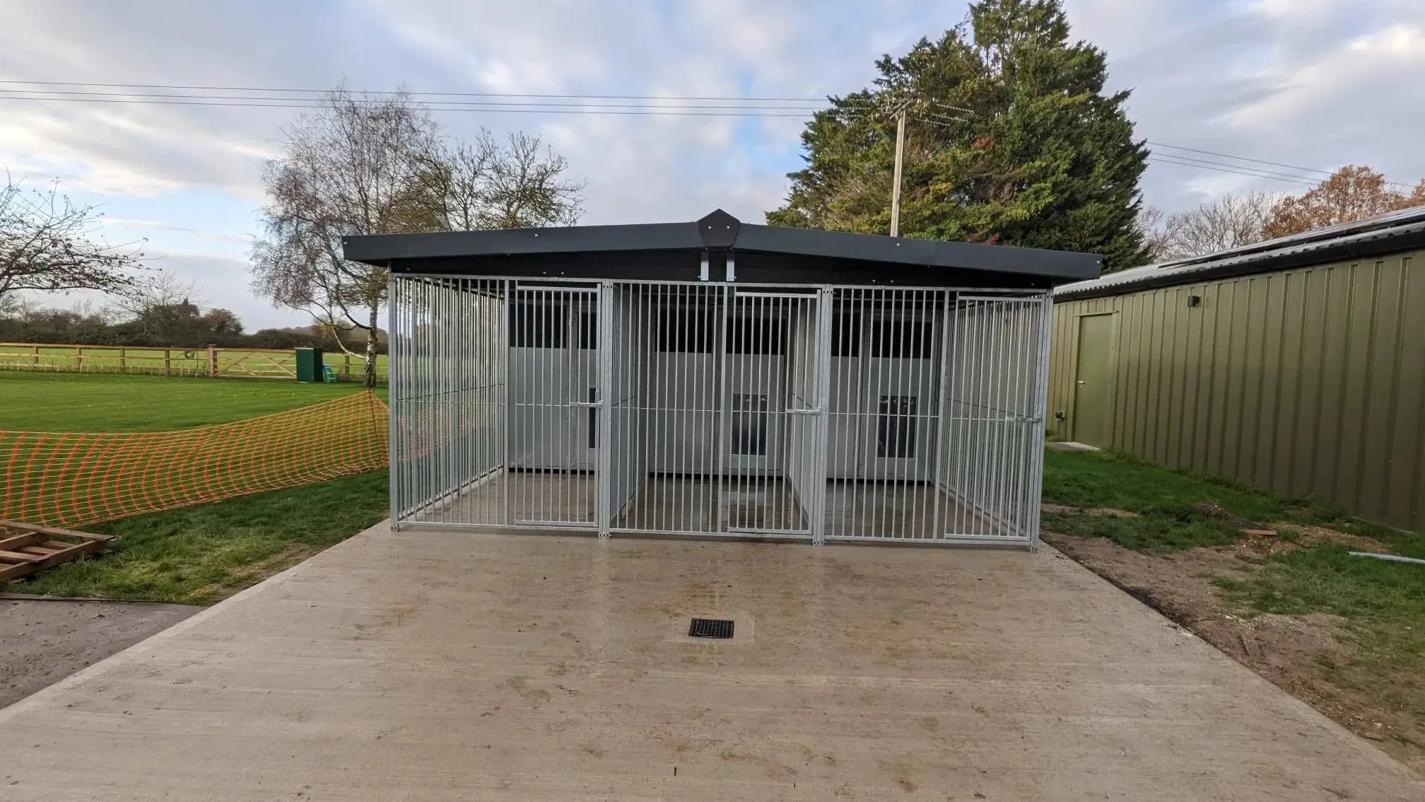 Benchmark Dog Kennel with Apex Roof - Triple 15 x 8ft, Eco Thermal Range